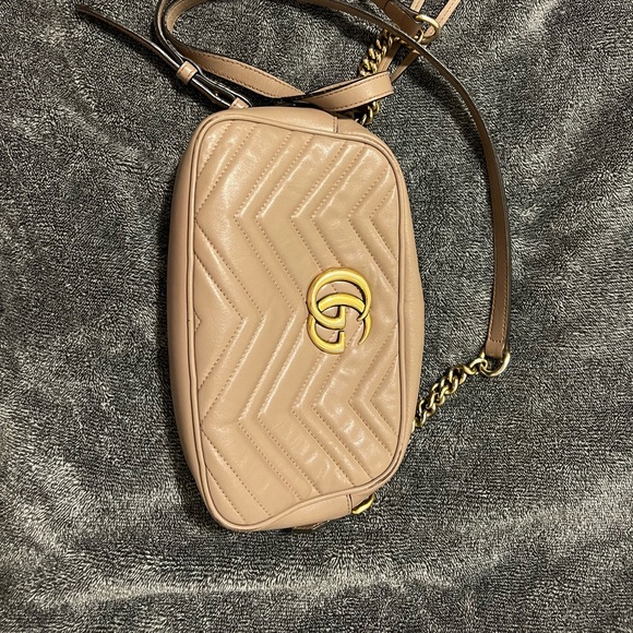 AUTHENTIC GG Marmont small matelassé
shoulder bag - dusty pink - Picture 2 of 8